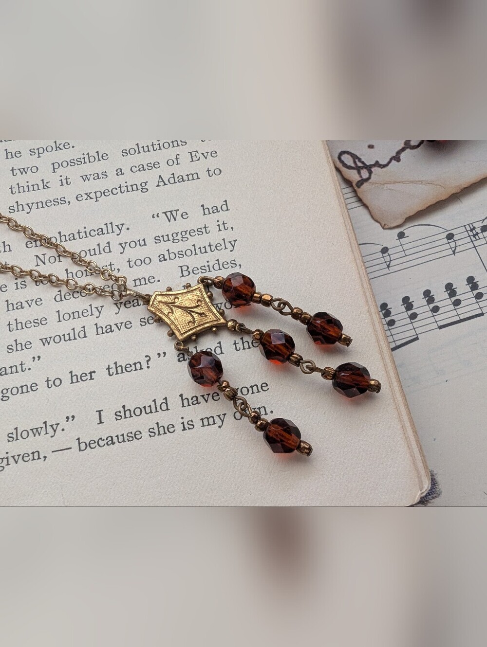 Antique Goldtone Pendant Necklace with Amber Beads